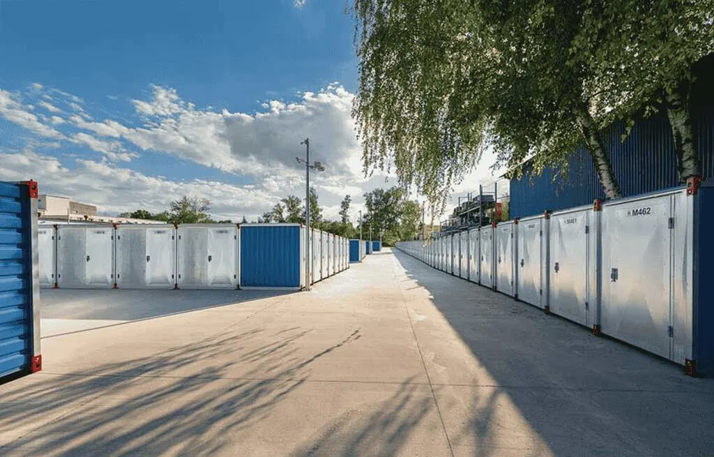 Self Storage vs wynajem mieszkań